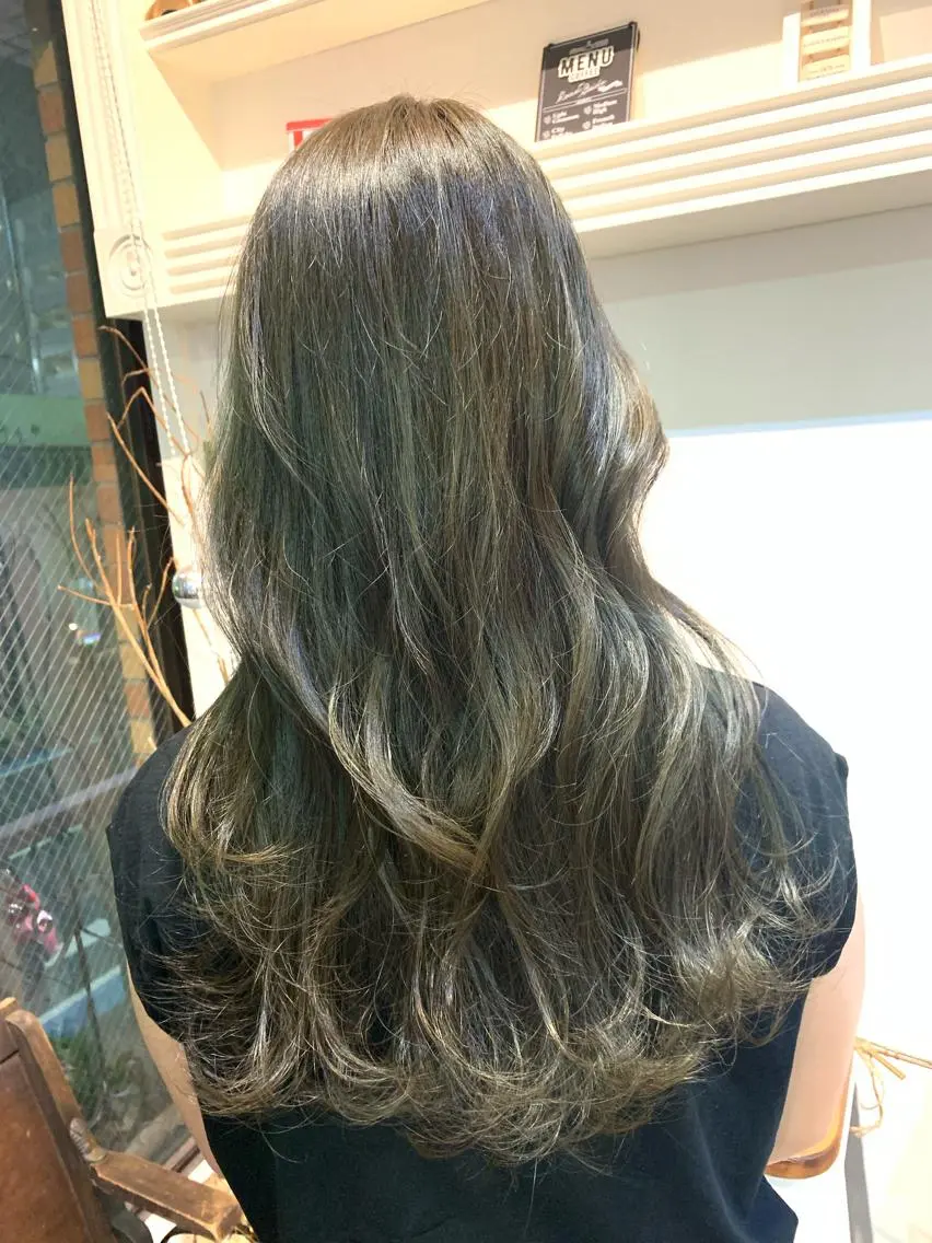 ロング ヘアカラー トリートメント ヘッドスパ ヘアセット 大宮/山口 竣也のヘアスタイル