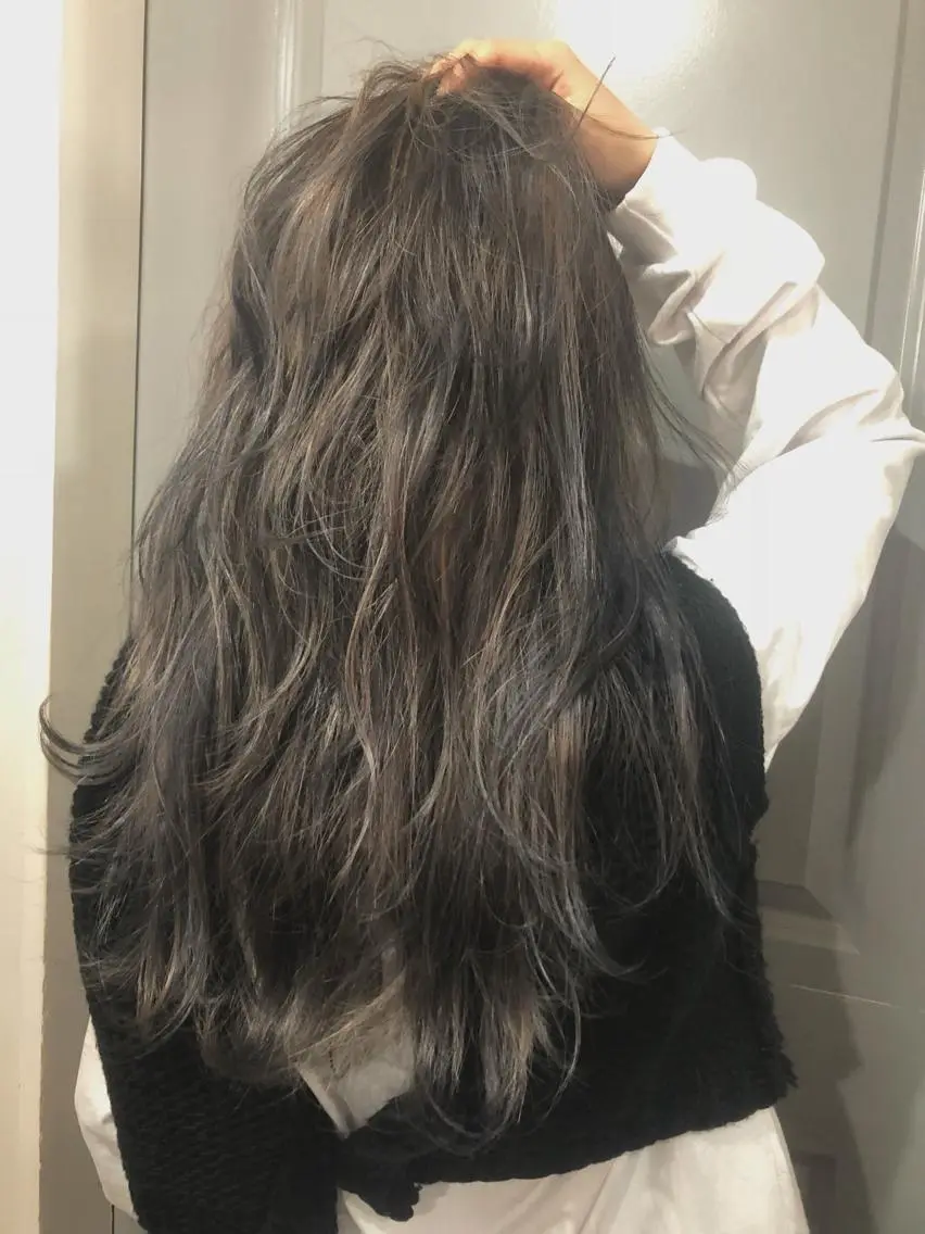 ロング カラー ブリーチ ハイライトカラー ハイライト Pia ツボイ ケイタのヘアスタイル