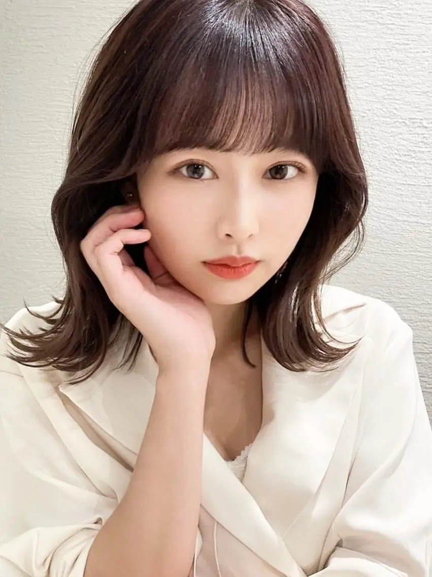 ミディアム 艶感透明感カラー 🫧たけ🫧のヘアスタイル