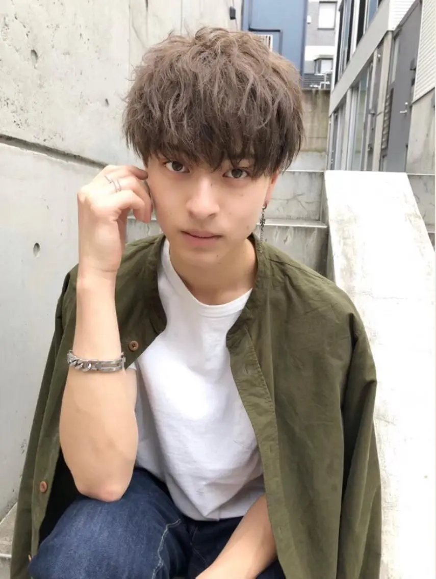 ミディアム カラー パーマ ヘアアレンジ メンズ メンズ特化美容師 aiの眉毛・アイブロウイメージ