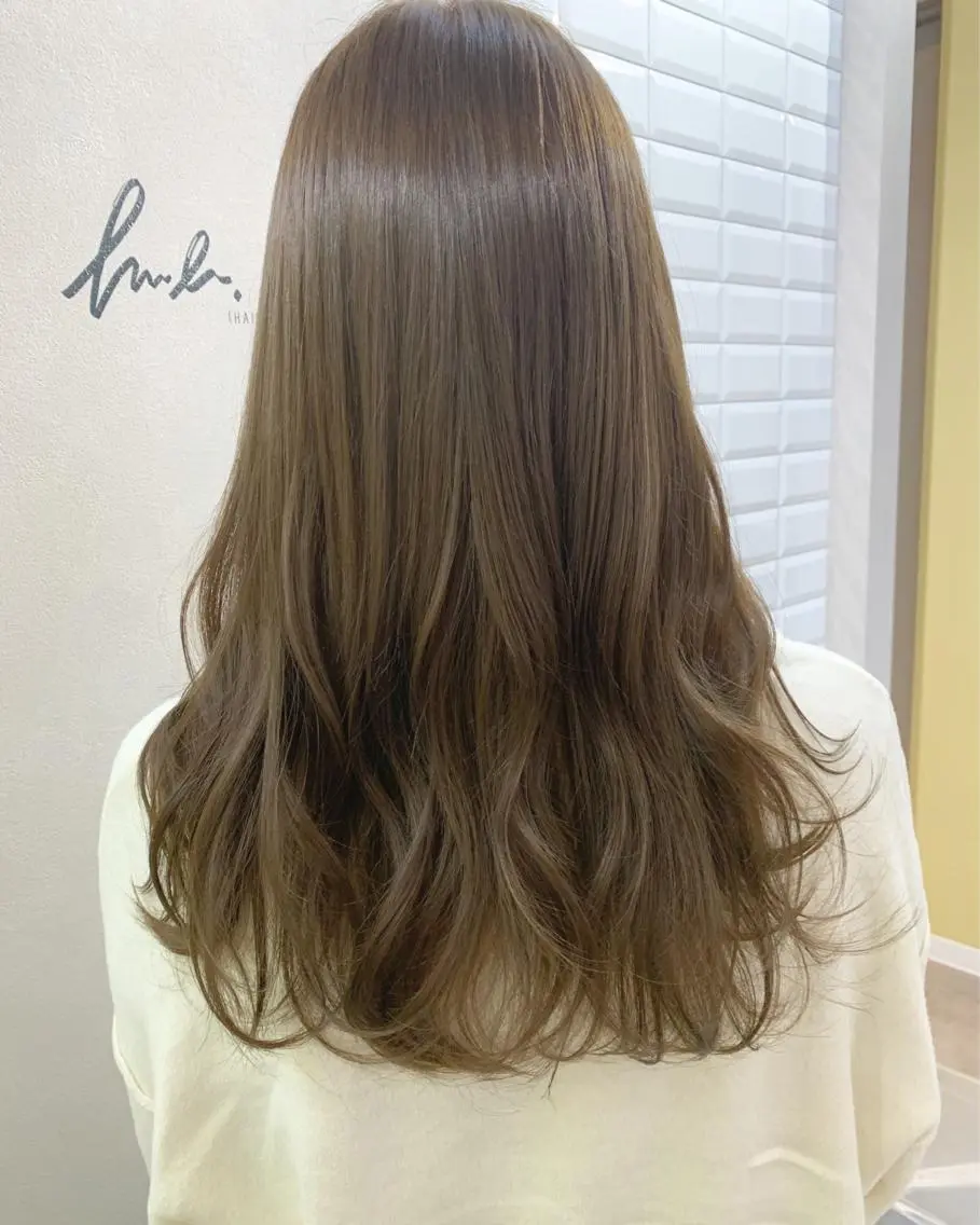 ロング カラー ベージュカラー カット ヘアカラー トリートメント hubhair レイヤー/透明感のヘアスタイル