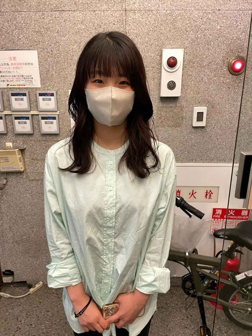 ミディアム 豊田 真夕のヘアスタイル
