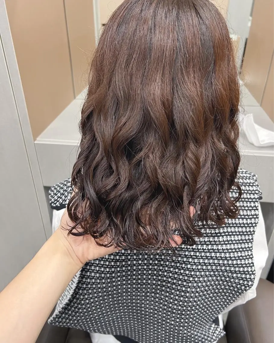 ミディアム パーマ カット パーマ トリートメント ボブパーマコテ巻き風 パーマNo1深江秀平のヘアスタイル
