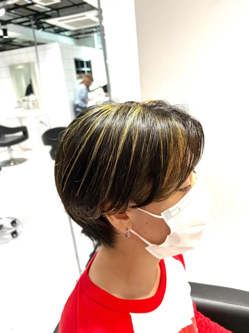 ショート カラー パーマ カット ヘアカラー トリートメント 🔥札幌No.1🥇 パーマ特化美容師🔥のヘアスタイル