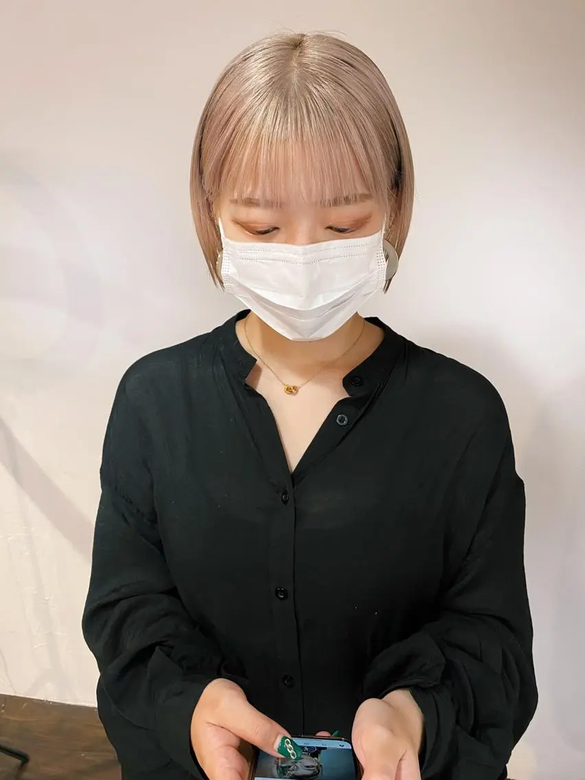 ショート カラー 切りっぱなしボブ ショートボブ ハンサムショート ベージュカラー ブリーチ 🧡色落ちまで2度 楽しめる🧡ヨシキのヘアスタイル