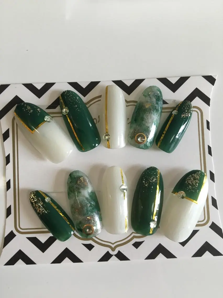 ネイル 成人式 ネイルチップ LIAN- nailのネイルデザイン