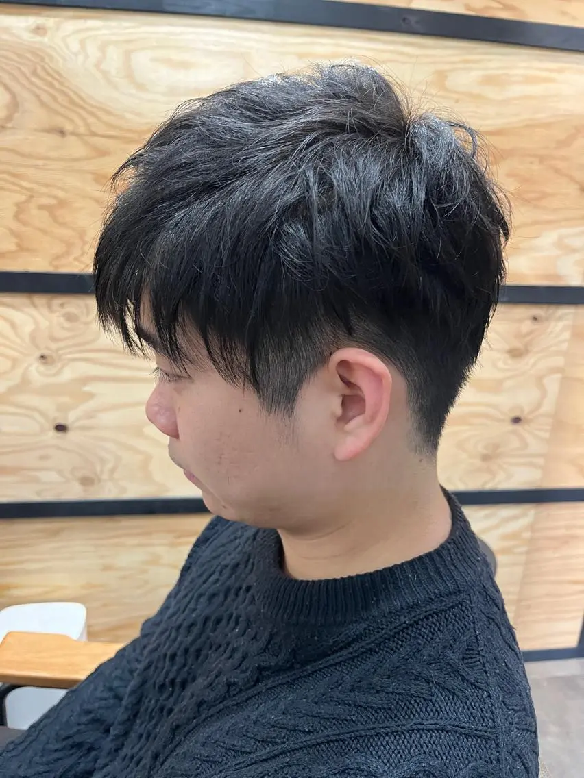 ショート カラー パーマ ヘアアレンジ メンズ キッズ ネイル マツエク・マツパ アイブロウ メンズブリーチ メンズハイライト メンズインナーカラー メンズ韓国風 ブリーチ 久木原 ゆりのヘアスタイル