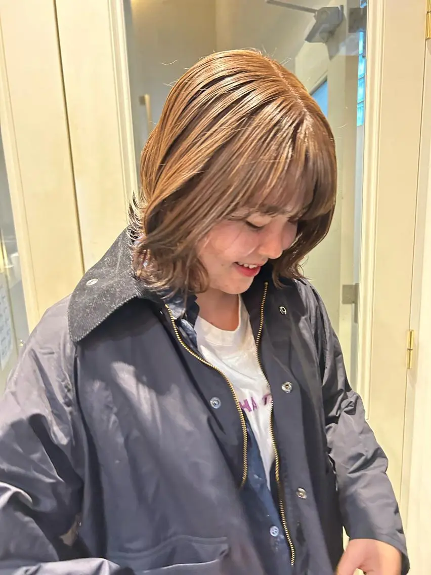 ミディアム カラー 薄暮 マツイ　レンのヘアスタイル