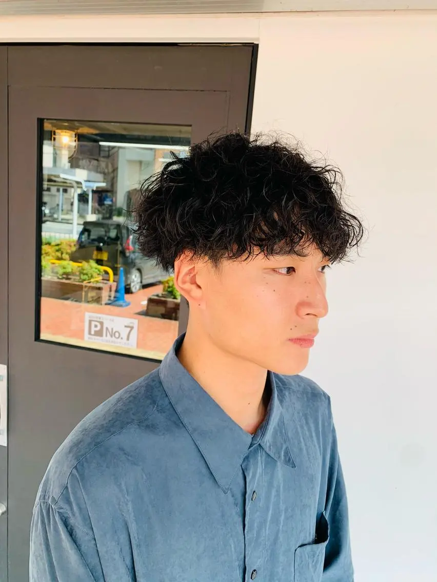 ショート パーマ 中村 靖彬のヘアスタイル