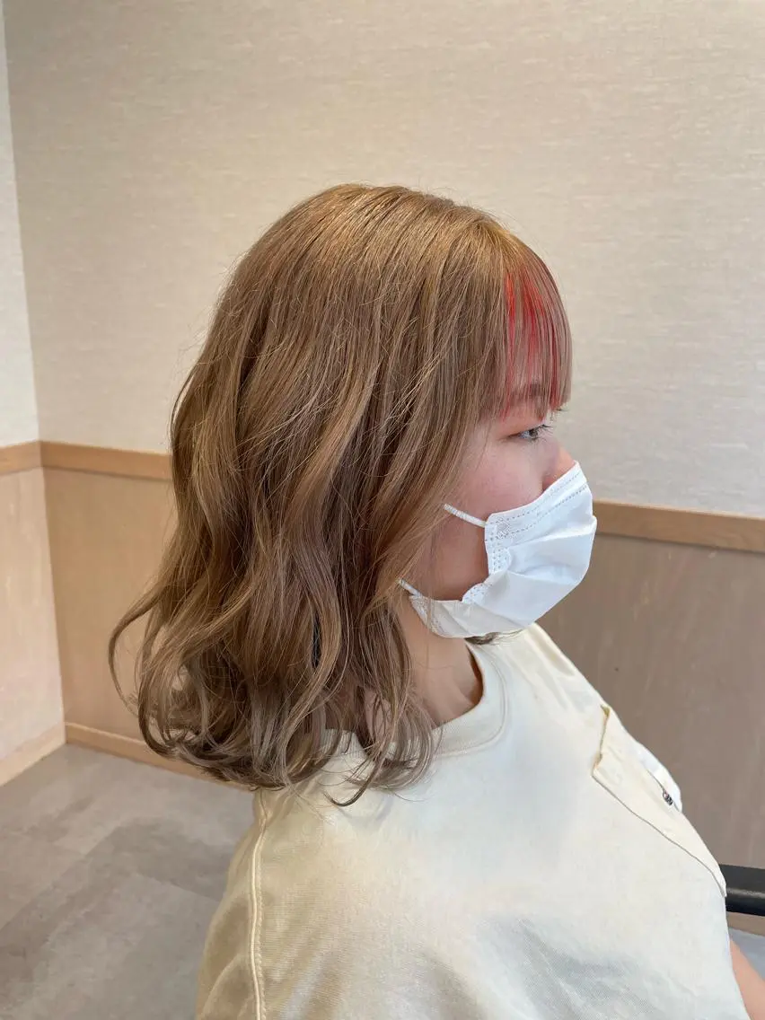 ミディアム カット ヘアカラー miho 🌼🌼🌼のヘアスタイル