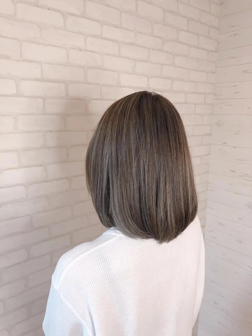 ミディアム カラー ミヤザキ タクトのヘアスタイル
