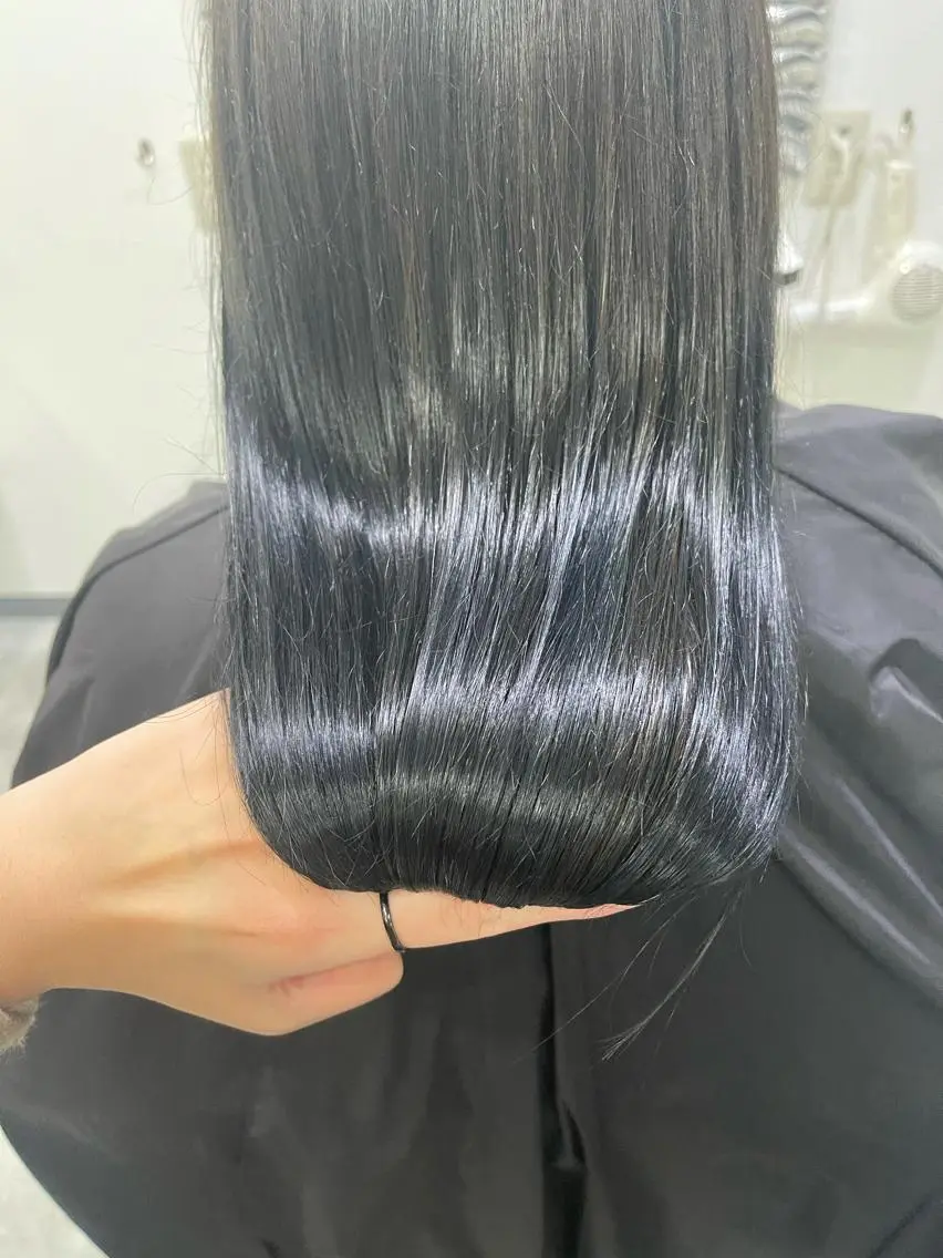 ロング カラー トリートメント emi/髪質改善/ 韓国風/艶カラーのヘアスタイル