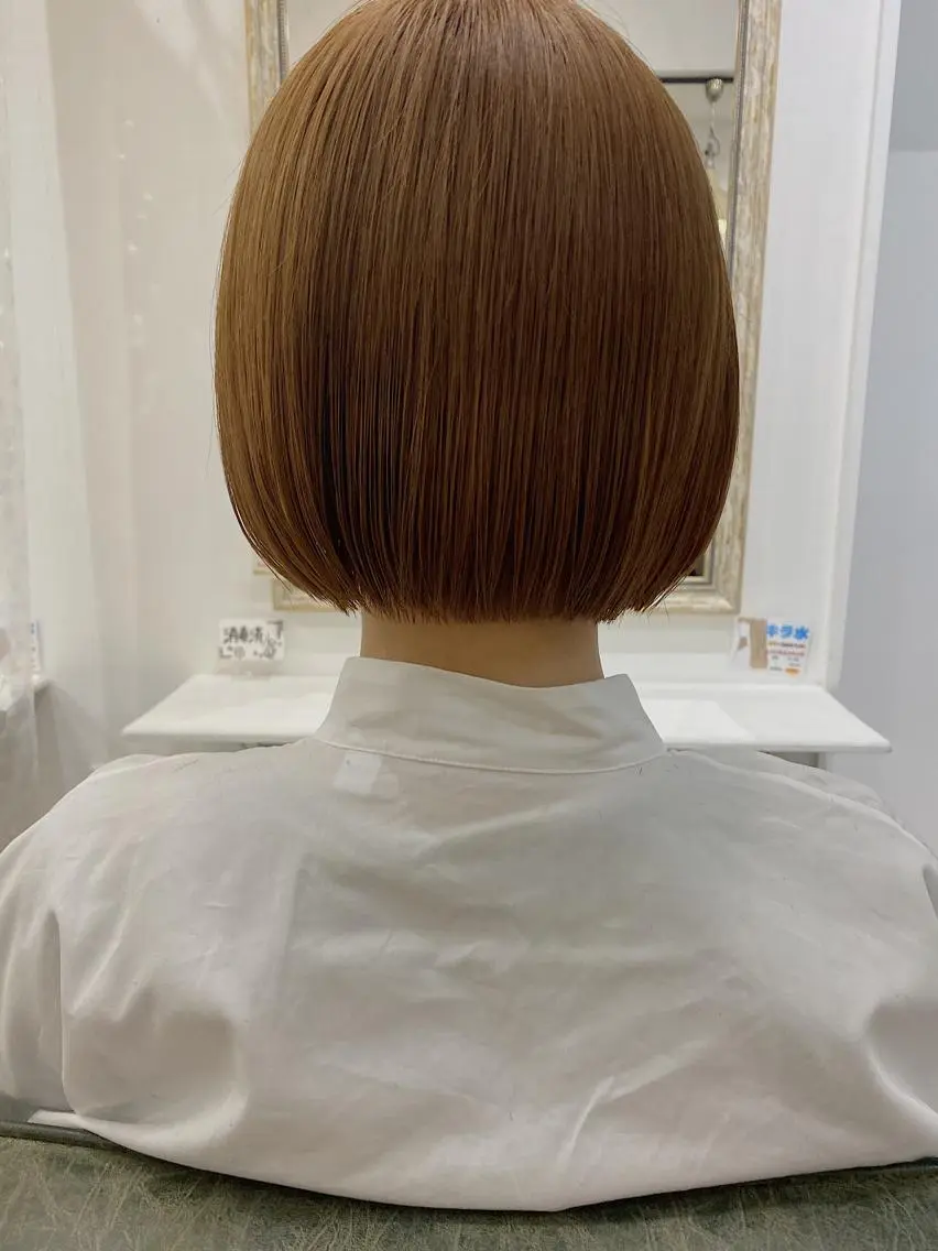 ショート ヘアアレンジ ボブ 🧡梅田ハイトーン カラー🧡runaのヘアスタイル