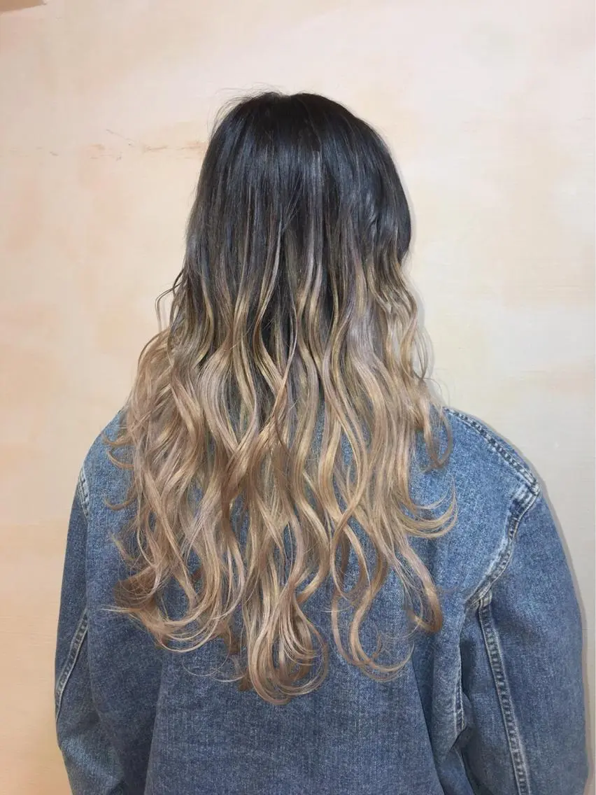 カラー ワンホンヘア RYOTAのヘアスタイル