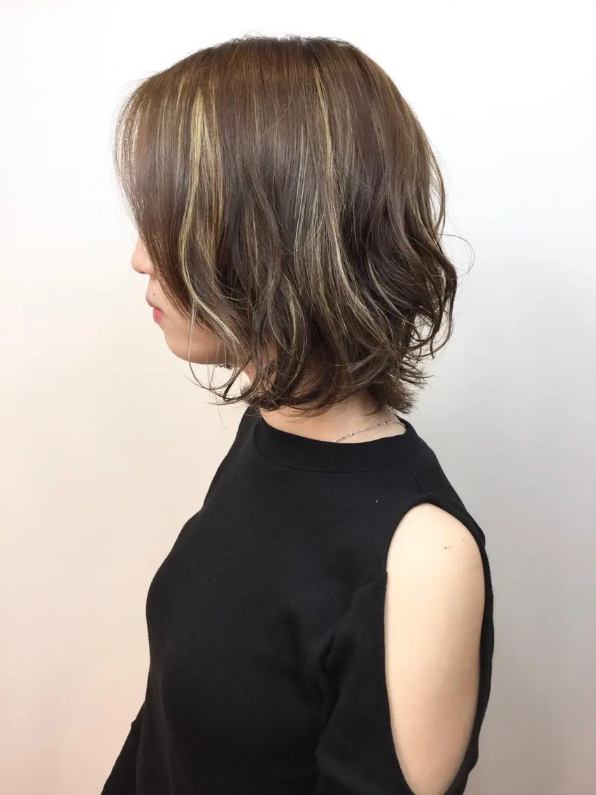 ミディアム カラー Annon プライベートサロンのヘアスタイル