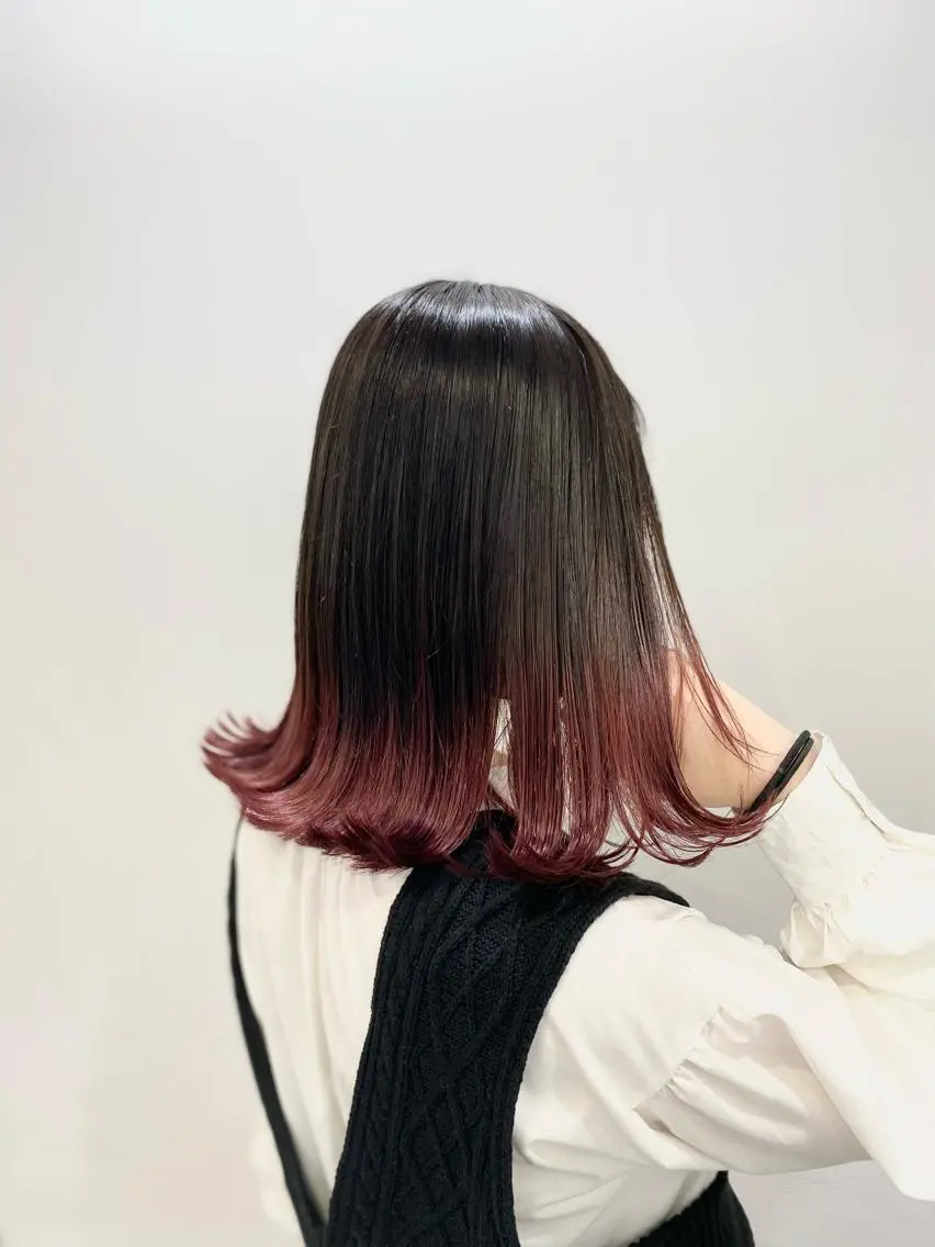 セミロング カラー グラデーションカラー opus 店長大和 レイヤー/赤み消しのヘアスタイル