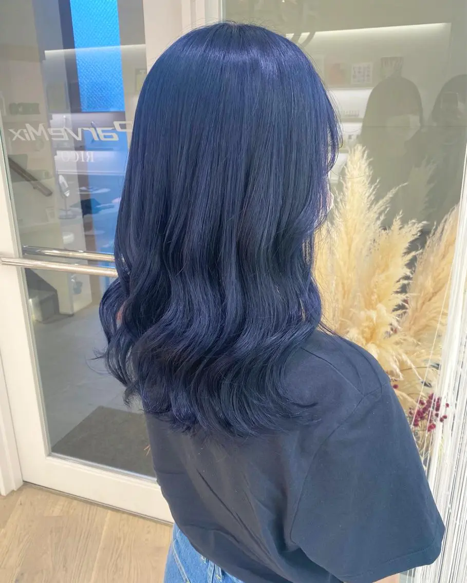 ミディアム Okamura Chisatoのヘアスタイル