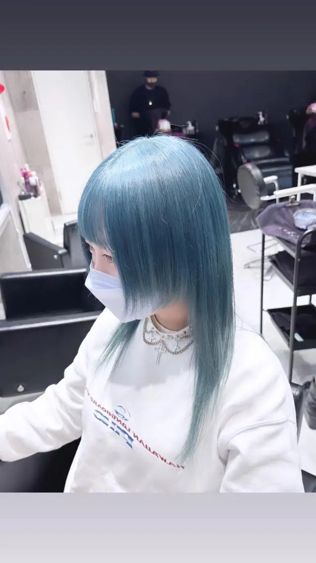 セミロング カラー パーマ ヘアアレンジ メンズ キッズ ネイル マツエク・マツパ アイブロウ メンズバレイヤージュ メンズブリーチ メンズハイライト メンズハイトーン メンズインナーカラー 🐺ウルフ×ハイトー ン🖤Yukinoのヘアスタイル