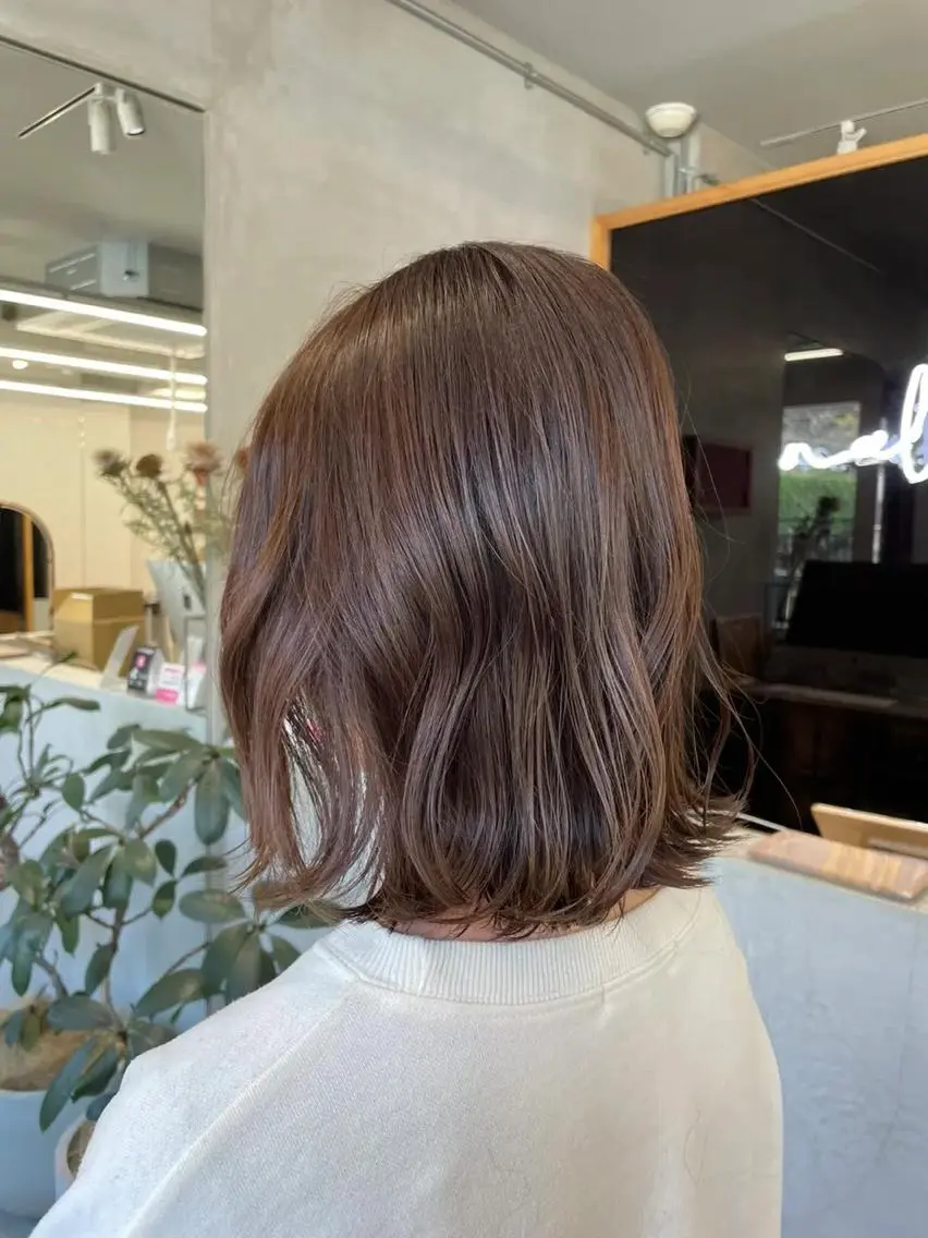 ミディアム カラー ブラウンカラー 鶴井 美空のヘアスタイル