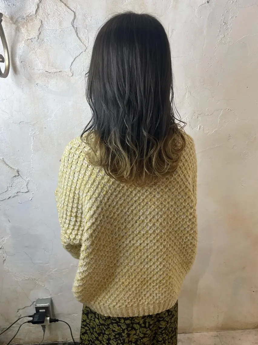 ミディアム マネージャー 山城洸希のヘアスタイル