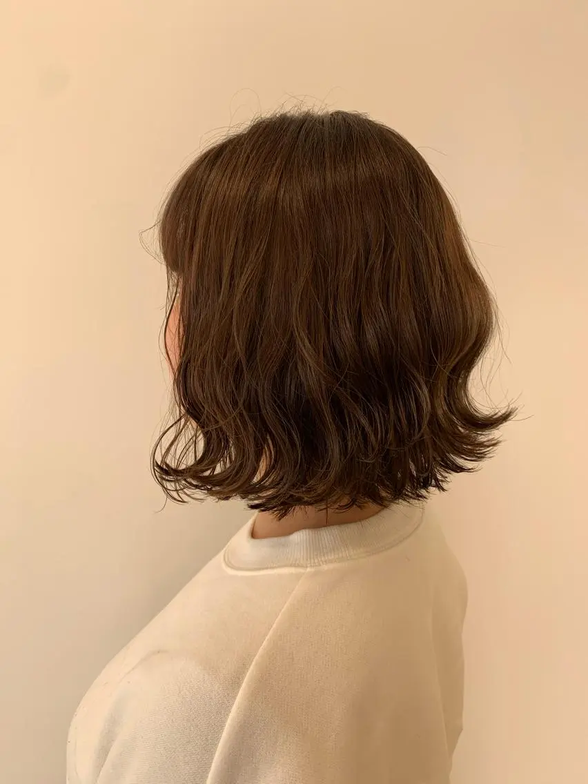 ショート カラー ベージュカラー カット ヘアカラー 顔まわりカット✄ ベージュカラー🧸のヘアスタイル