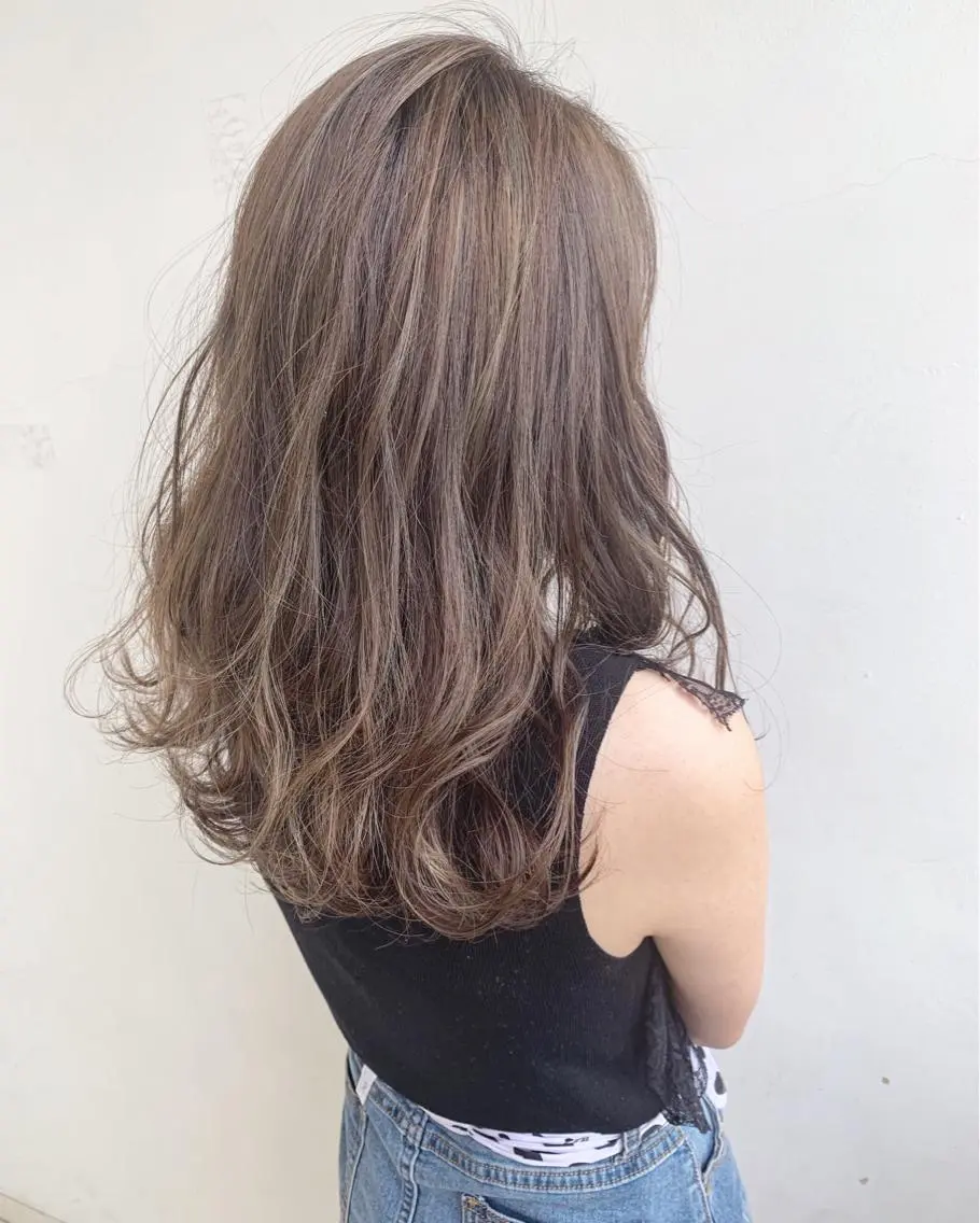 ロング カラー ハイライトカラー ハイライト 🟦横浜駅メンズパー マ｜小上馬淳司🟦のヘアスタイル