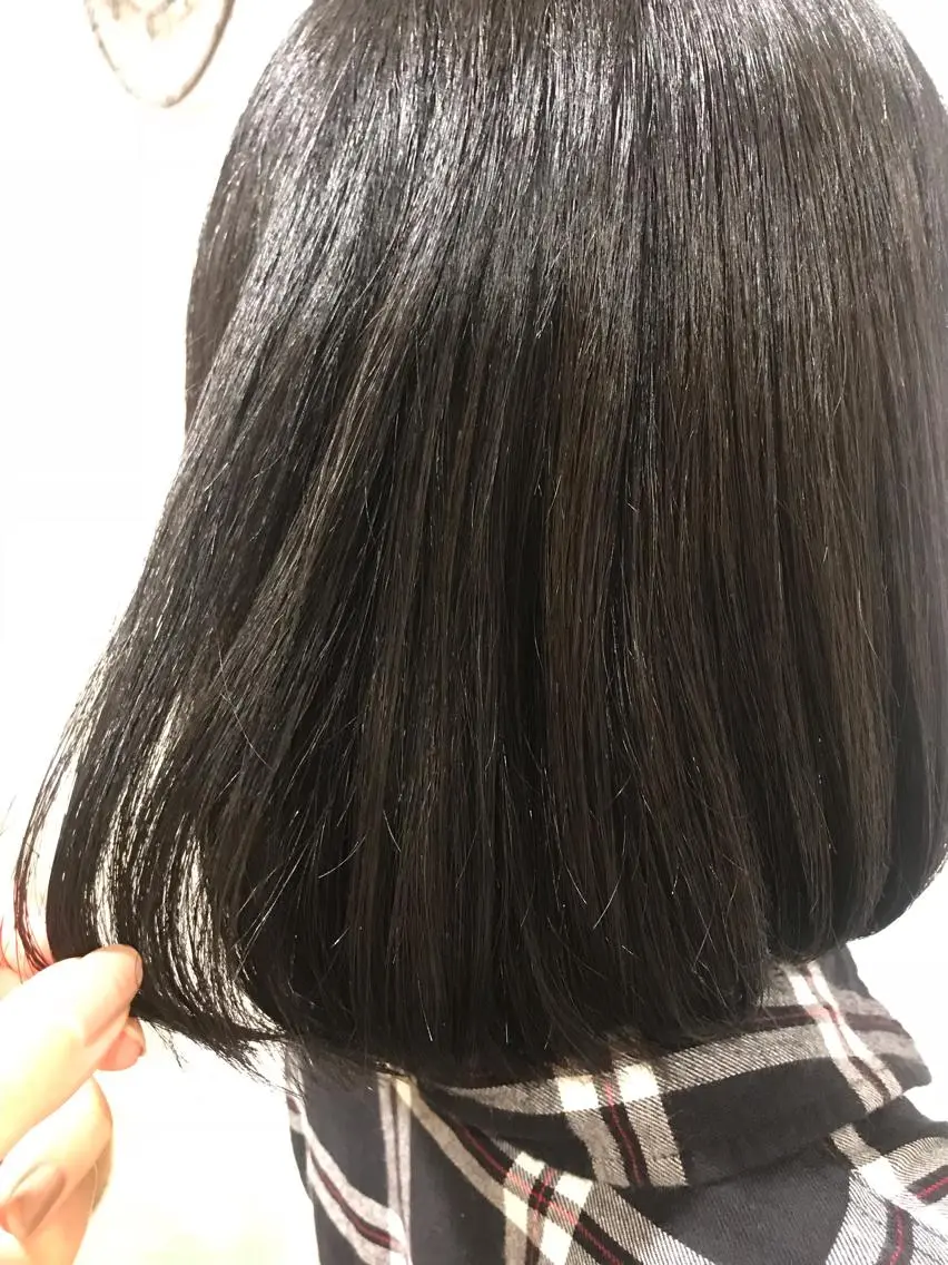 ミディアム 暖色カラー🍊 ボブ🌿顔周りcutのヘアスタイル