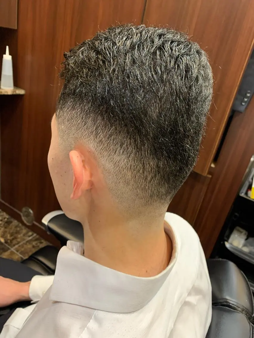 ショート メンズ 羽木 隆徒のヘアスタイル