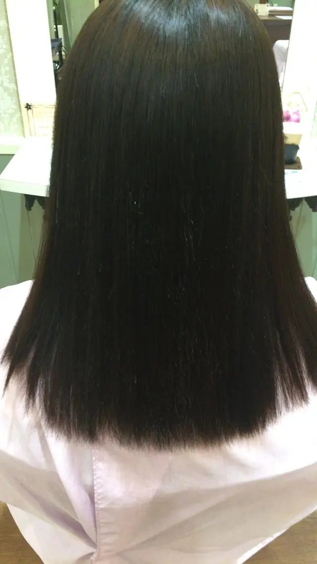 ミディアム 夜の縮毛矯正 服部 日出登のヘアスタイル