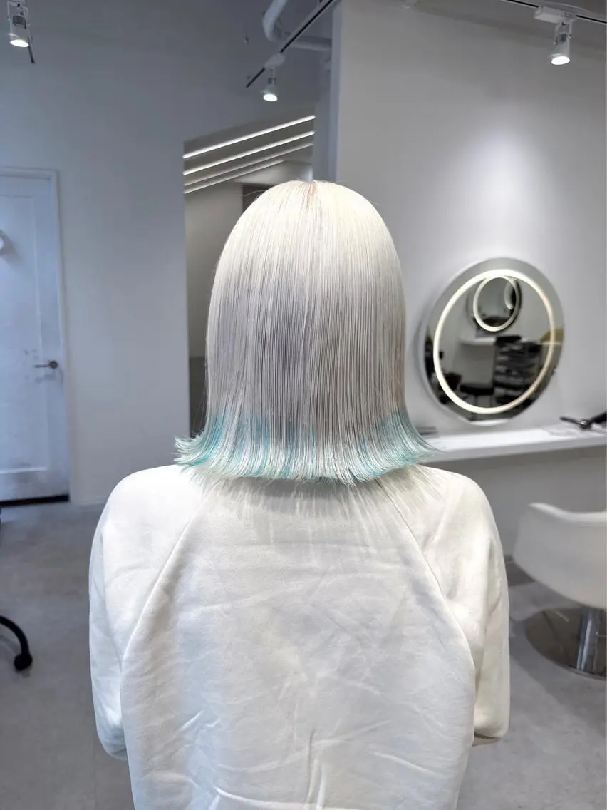 ミディアム ヘアカラー ハイトーン特化サロン 💎MOCA💎のヘアスタイル