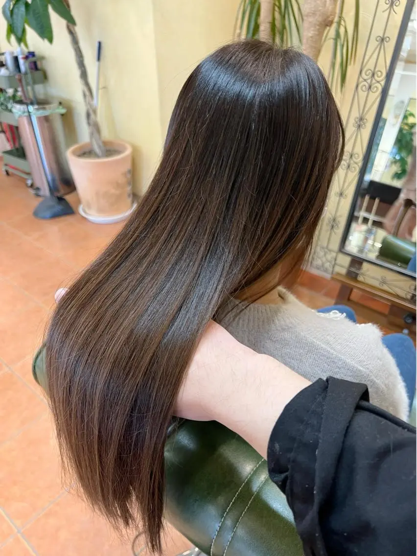 ロング カラー ヘアカラー トリートメント 石井 佑樹のヘアスタイル