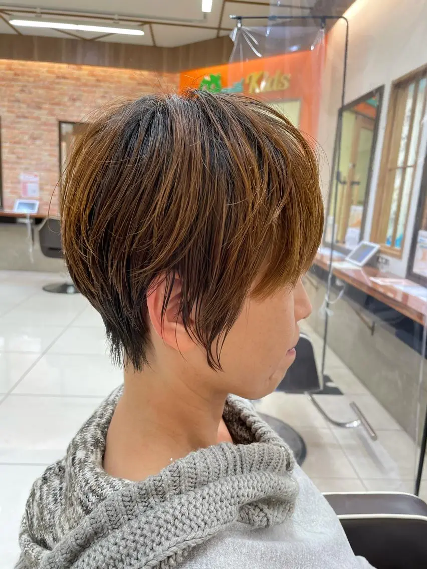 ショート 韓国レイヤー 池田一之のヘアスタイル