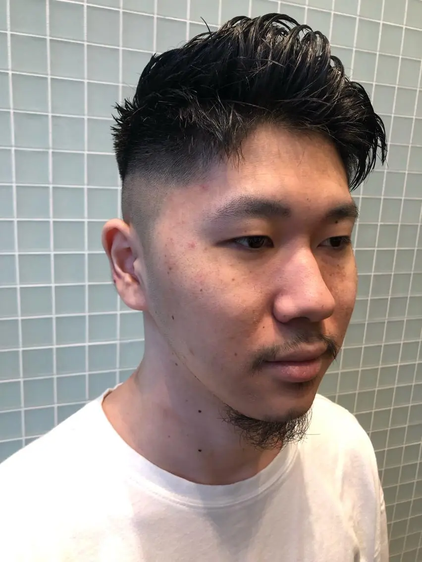 メンズ フェードカット 佐伯 凌太郎のヘアスタイル