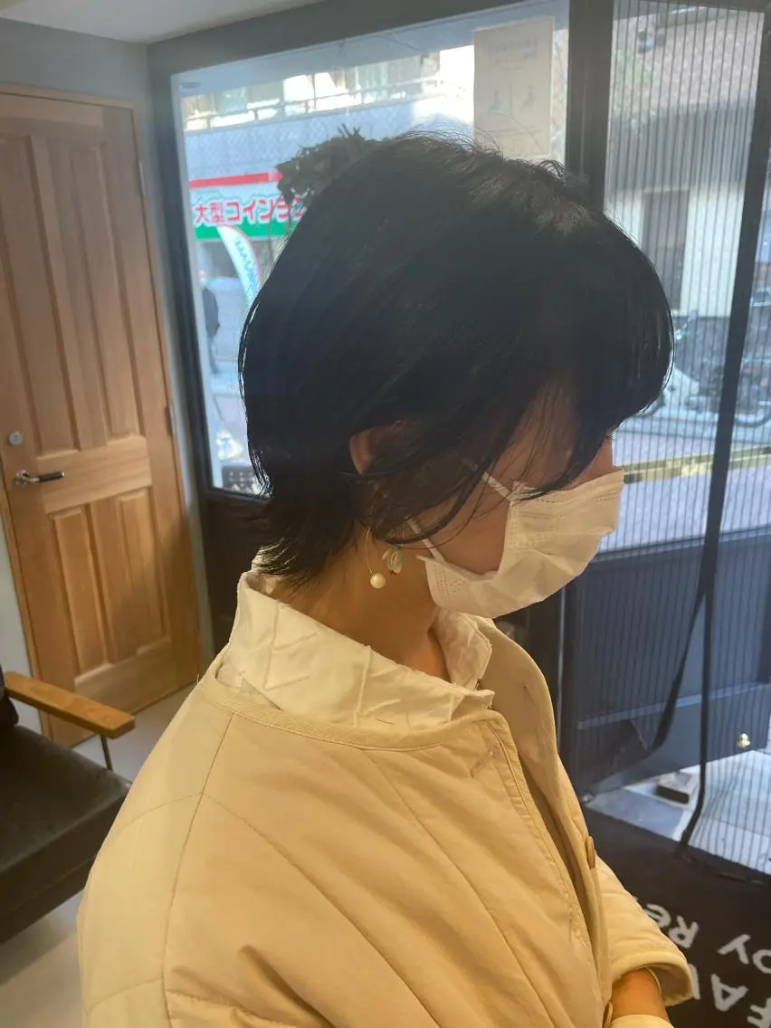 ショート 暖色カラー🍊 ボブ🌿顔周りcutのヘアスタイル