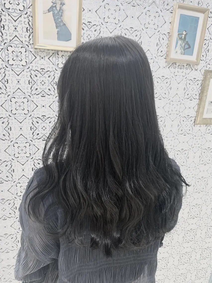 セミロング アッシュ ヘアカラー トリートメント 韓国ヘア特化型美容師 カワノマイ🇰🇷のヘアスタイル