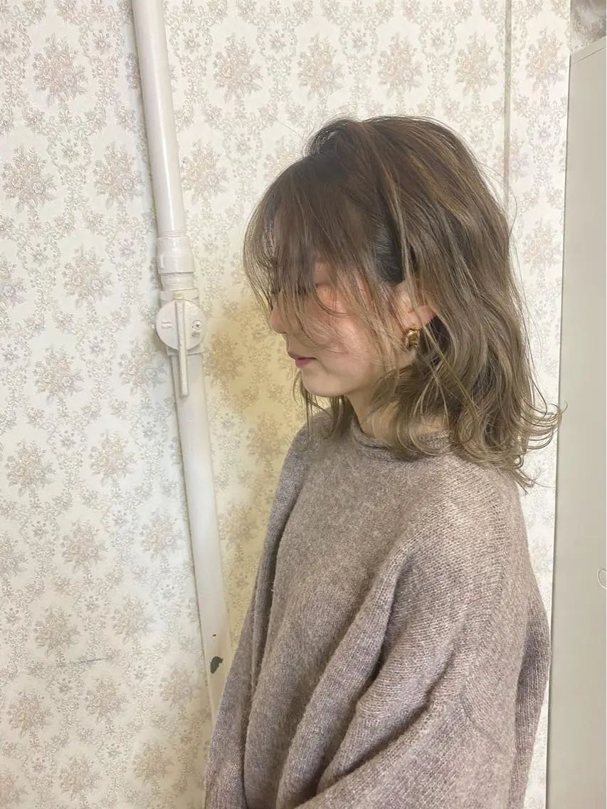 ミディアム en Siena エンシエナのヘアスタイル