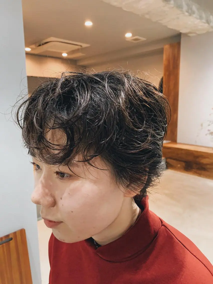 ミディアム カラー パーマ ボブパーマコテ巻き風 パーマNo1深江秀平のヘアスタイル