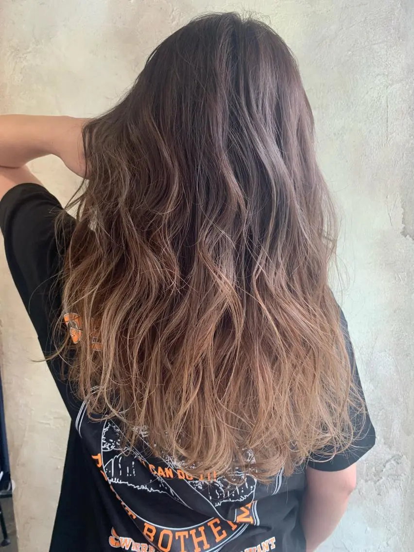 ロング カラー 沖縄東京2拠点美容師 mamicoのヘアスタイル