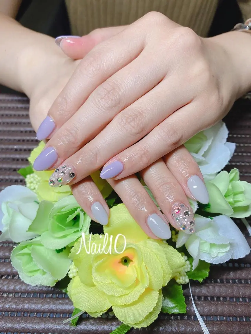 ネイル ラメ(グリッター) ラメグラデーション ストーンネイル ハンドネイル Nail10 Kakoのネイルデザイン