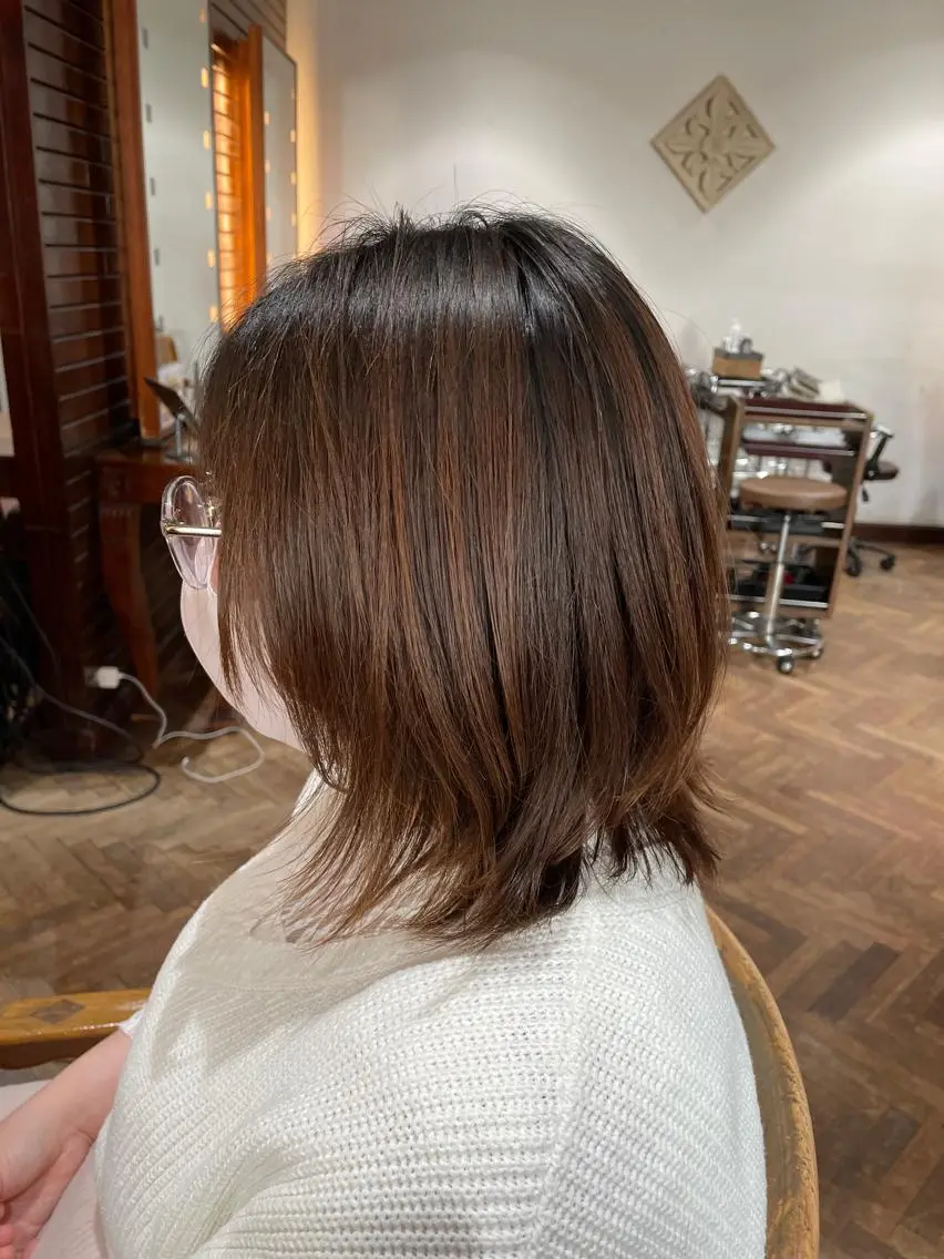 ミディアム ミディアムパーマ 外ハネヘア stylist YUTOのヘアスタイル