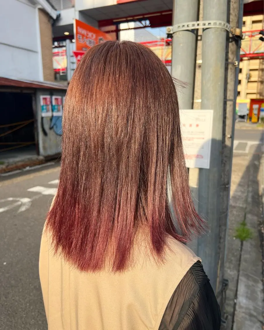 カラー ベージュカラー グラデーションカラー ピンクカラー まさき✂︎ /ブリーチカラーのヘアスタイル