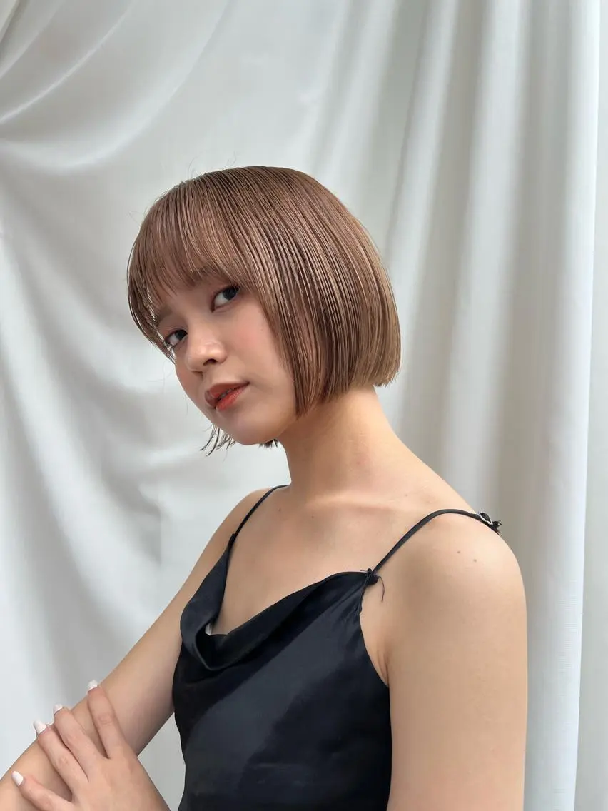 ショート カラー ベージュカラー 透明感カラー グレージュ ボブ カット ヘアカラー トリートメント レイヤー専門家 ダブルカラー修のヘアスタイル