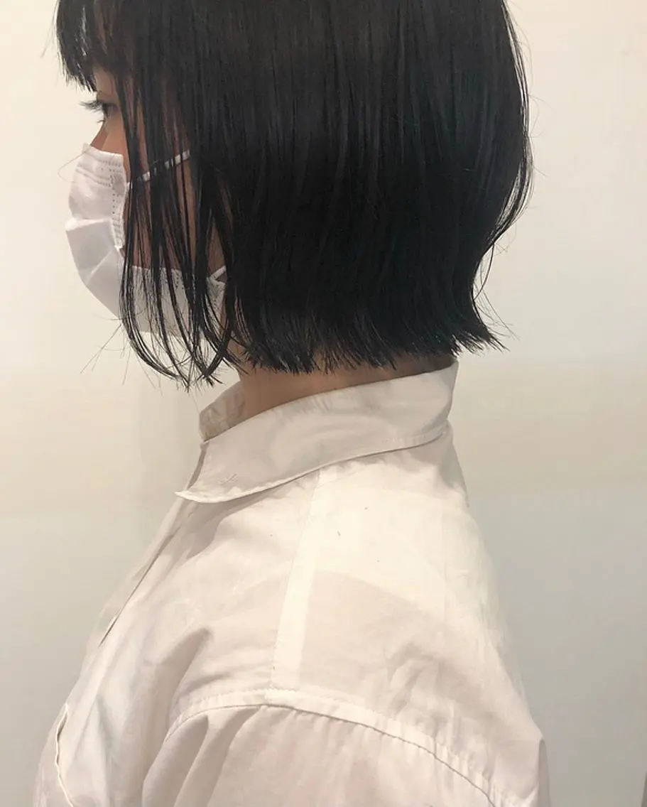 ミディアム 切りっぱなしボブ ボブ 外ハネヘア ラーム 乃木店のヘアスタイル