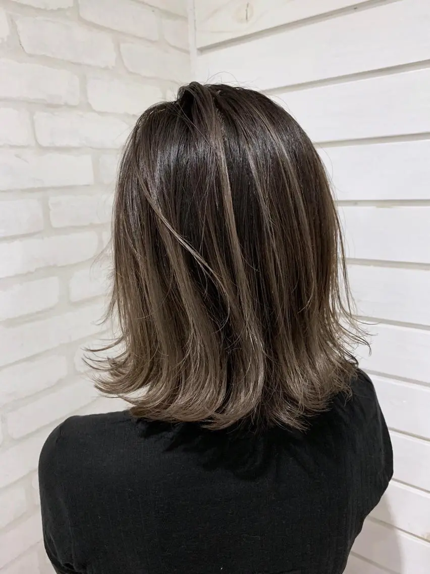 ミディアム 穐田 司樹のヘアスタイル