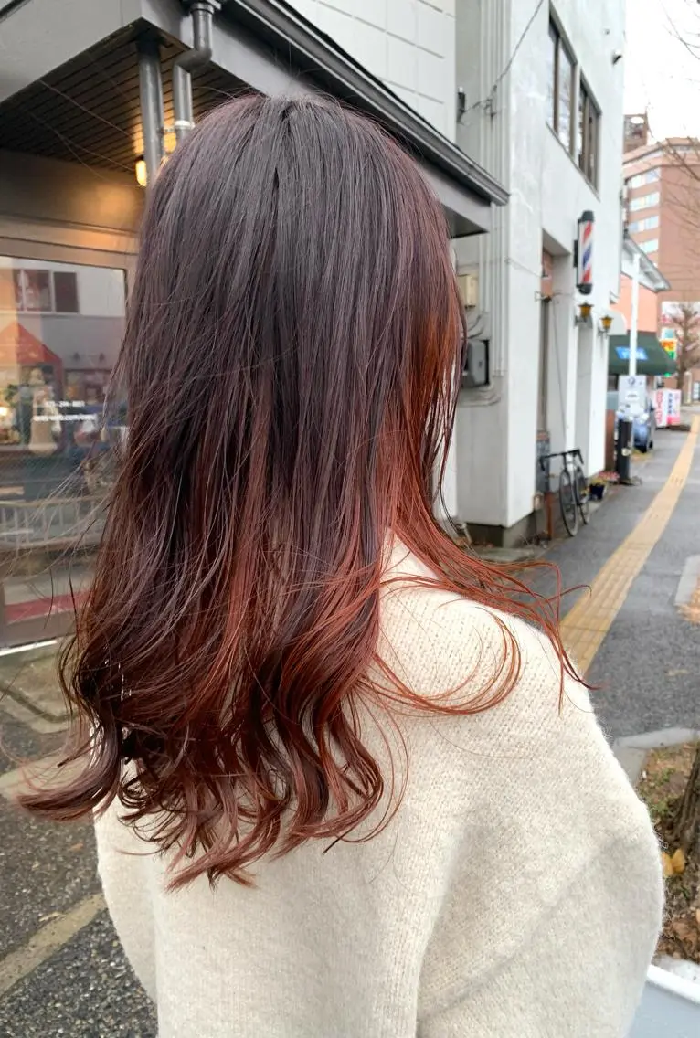 ミディアム カラー ブリーチ ケアブリーチ インナーカラー 宮嶋 勇輔のヘアスタイル