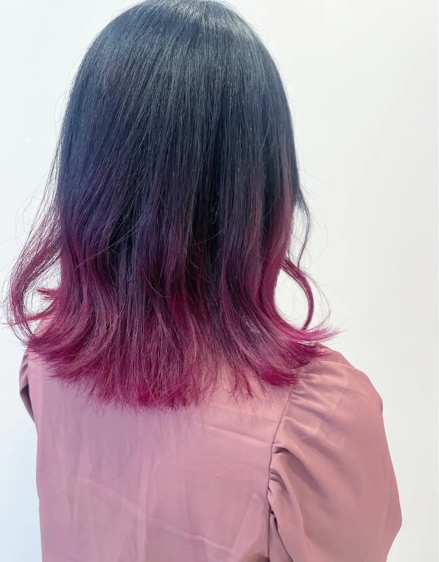 ショート カラー デザインカラー ネイビーカラー ピンクカラー 新宿駅近♡個室 ♡関口三都季🌜のヘアスタイル