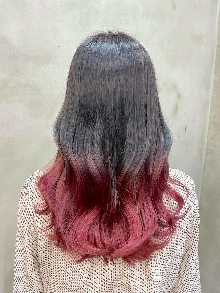 ロング カラー ヘアアレンジ ヘアカラー トリートメント 【ピンク/韓国ヘア/ ヘアセット】亜海のヘアスタイル