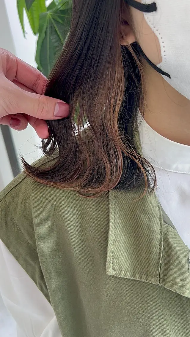 セミロング カラー ヘアアレンジ ブリーチ ブラウンカラー ケアブリーチ 透明感カラー ダブルカラー ヘアカラー トリートメント ブリーチなしの達人 🌈KAITOのヘアスタイル