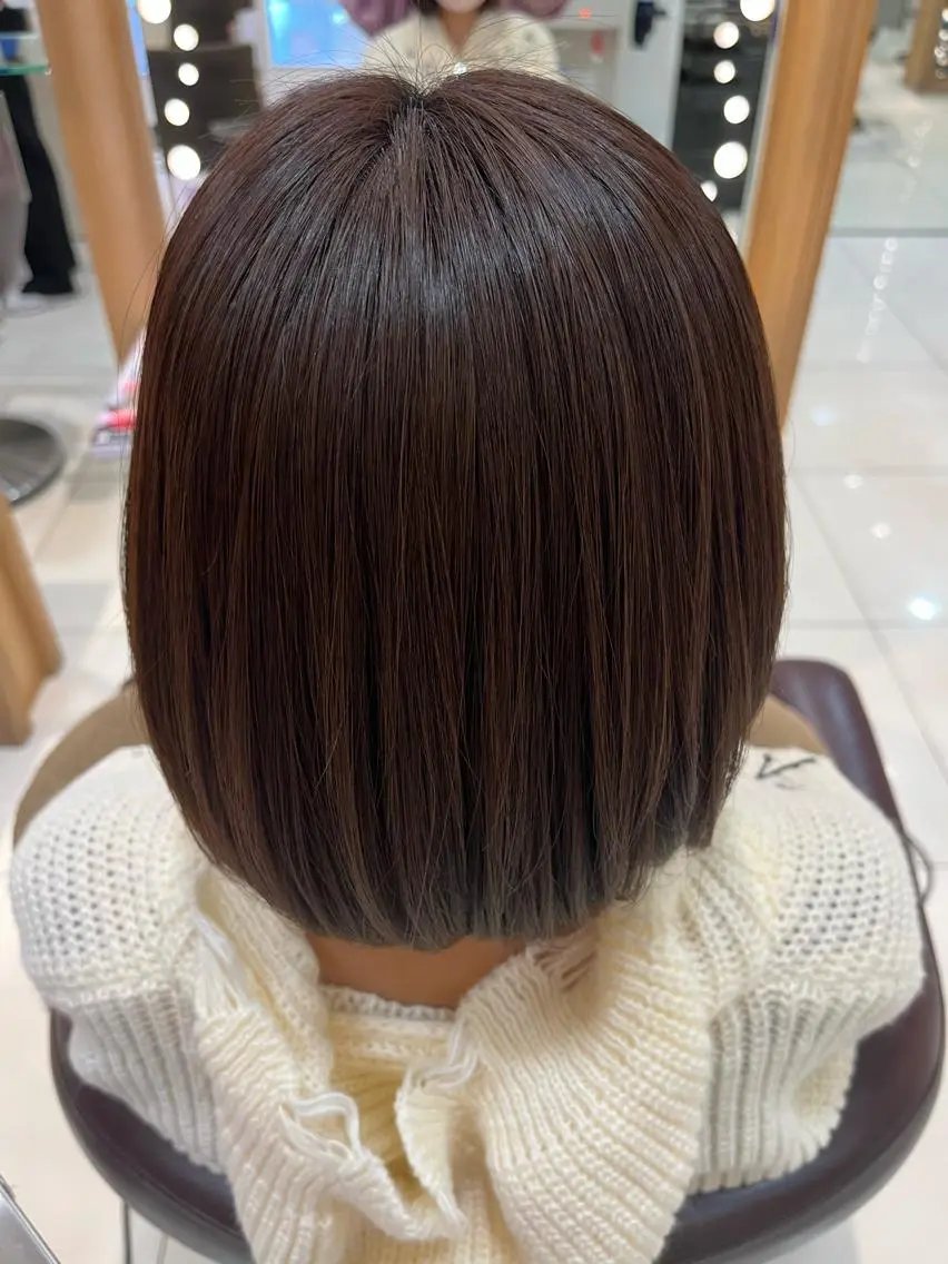 ミディアム カラー ブラウンカラー チョコレートブラウン なつな/ 透明感カラーのヘアスタイル