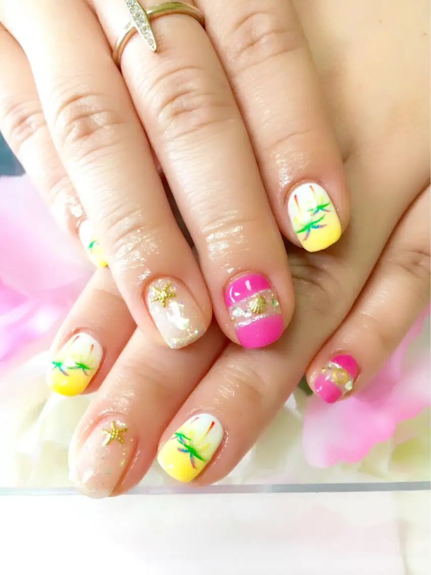 ネイル clover nailのネイルデザイン